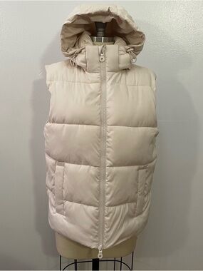 Girlfriend Collective Hooded Puffer Vest - Cream